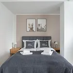 Limehome A-schweitzer-str شقة فندقية 3*