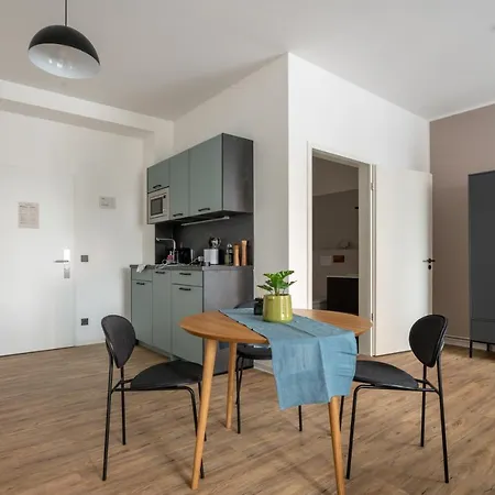 Апарт-отель Limehome A-schweitzer-str