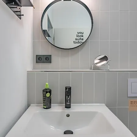 Limehome A-schweitzer-str Апарт-отель 3*