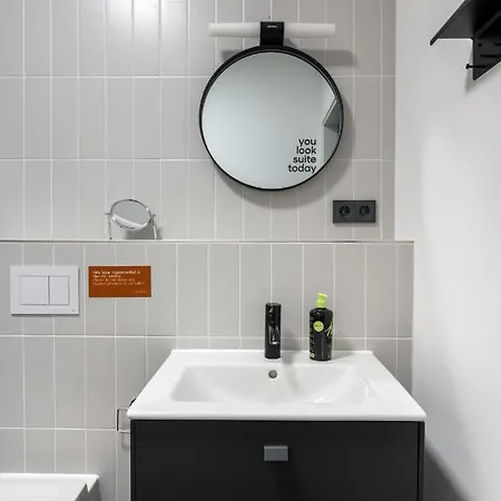 Апарт-отель Limehome A-schweitzer-str