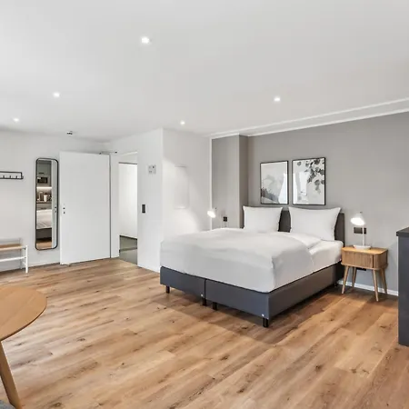 Апарт-отель Limehome A-schweitzer-str 4*