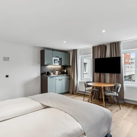 Апарт-отель Limehome A-schweitzer-str