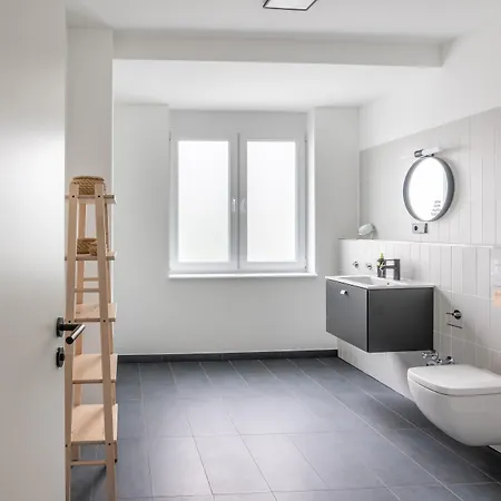 Апарт-отель Limehome A-schweitzer-str